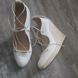 SCHUTZ White Lace-Up Espadrille Wedges